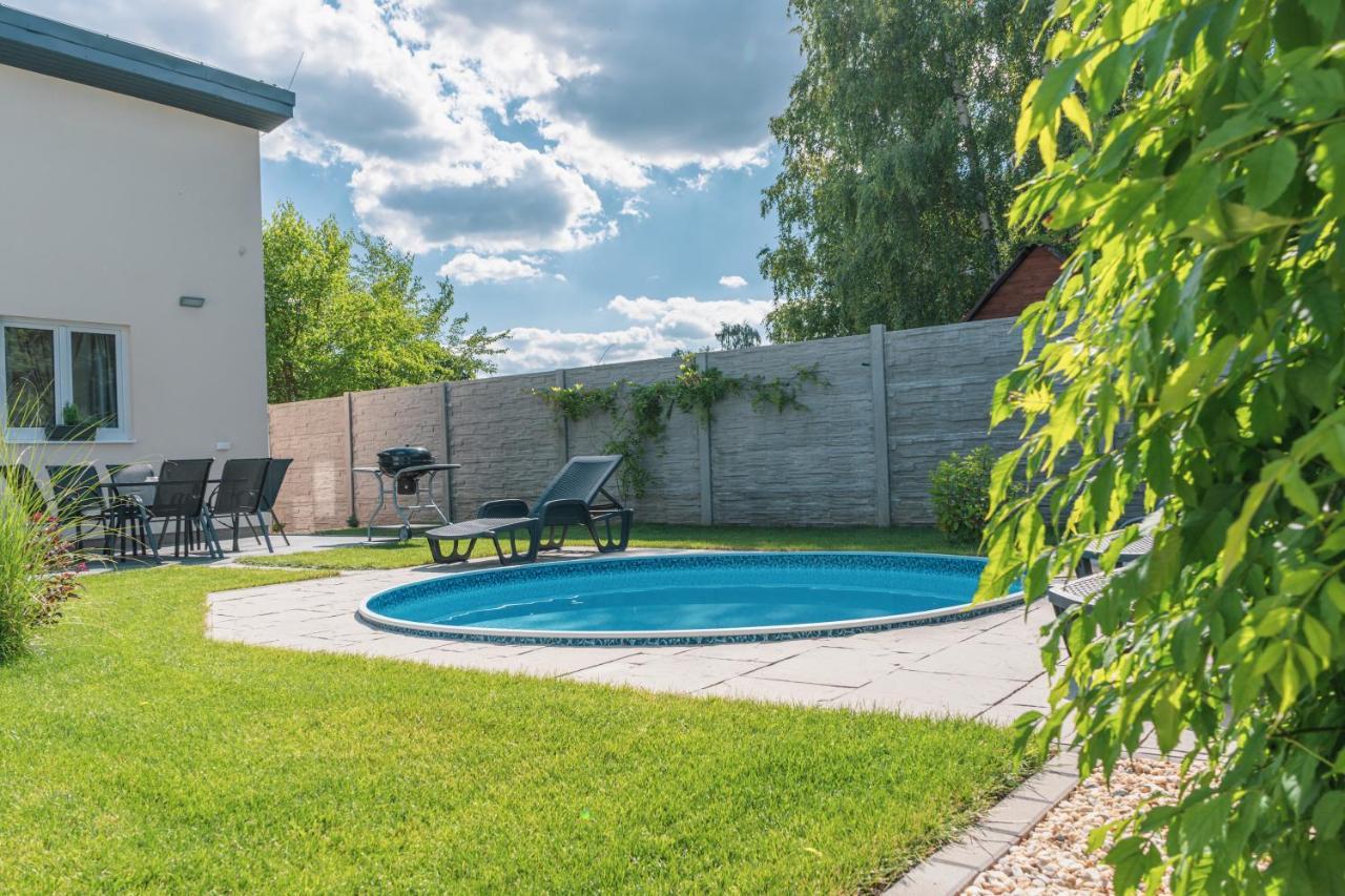 Relax House Mohelnice Villa Luaran gambar